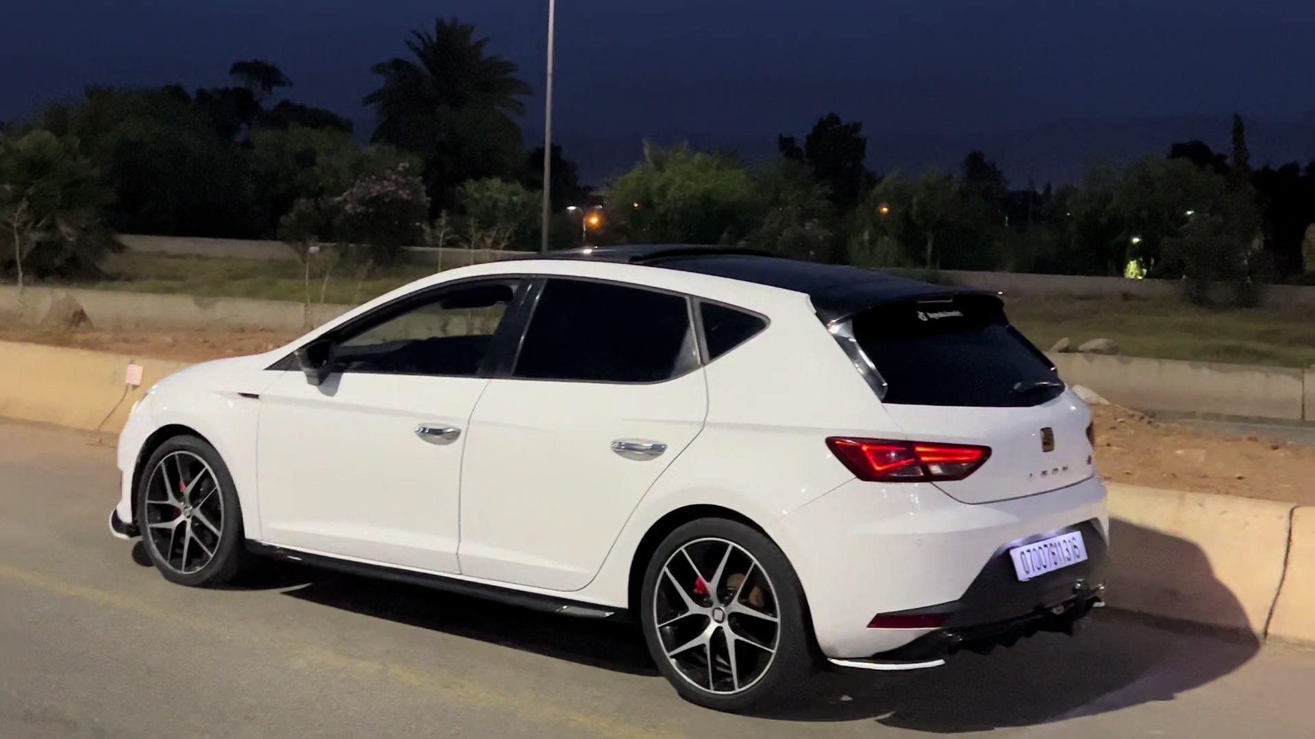 @ayoub.leonfr1