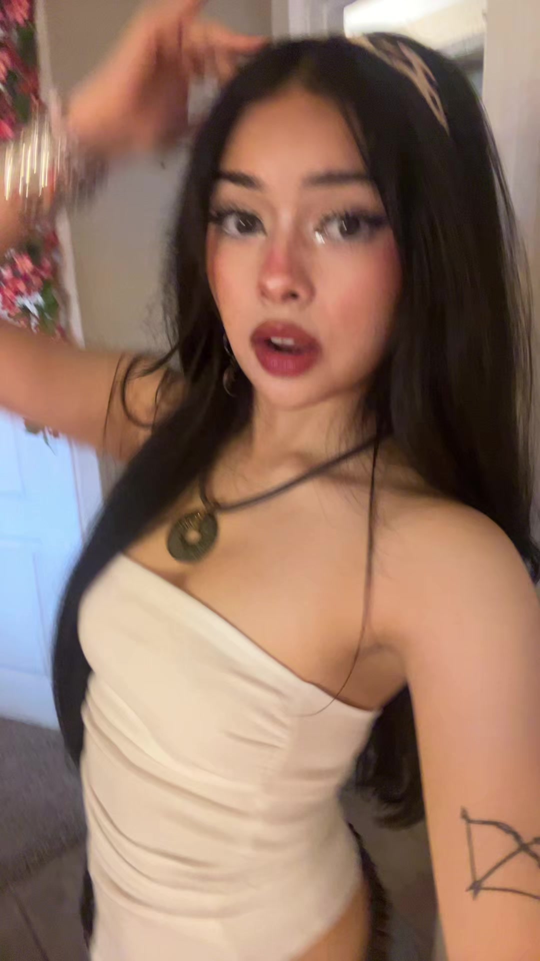 @hi