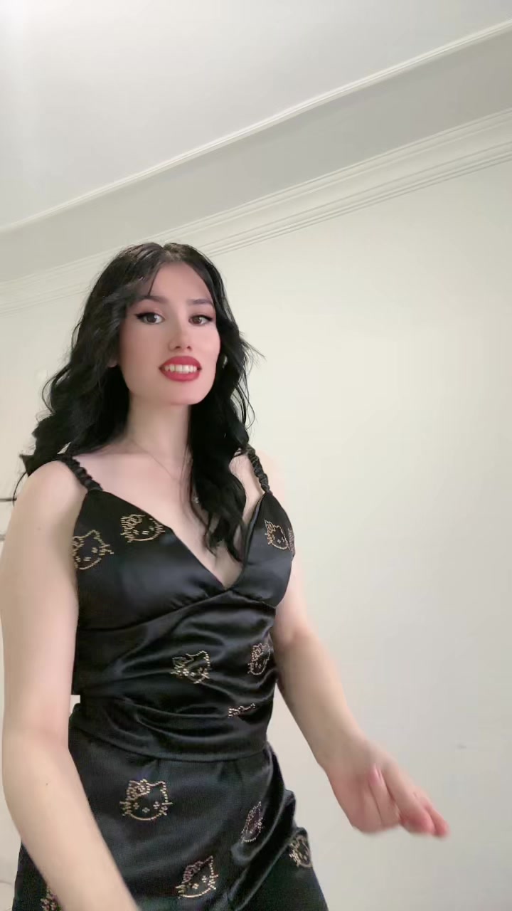 @SİMAY AK&Ccedil;A🦄