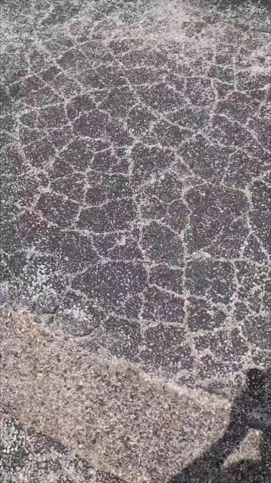 @𖣂
