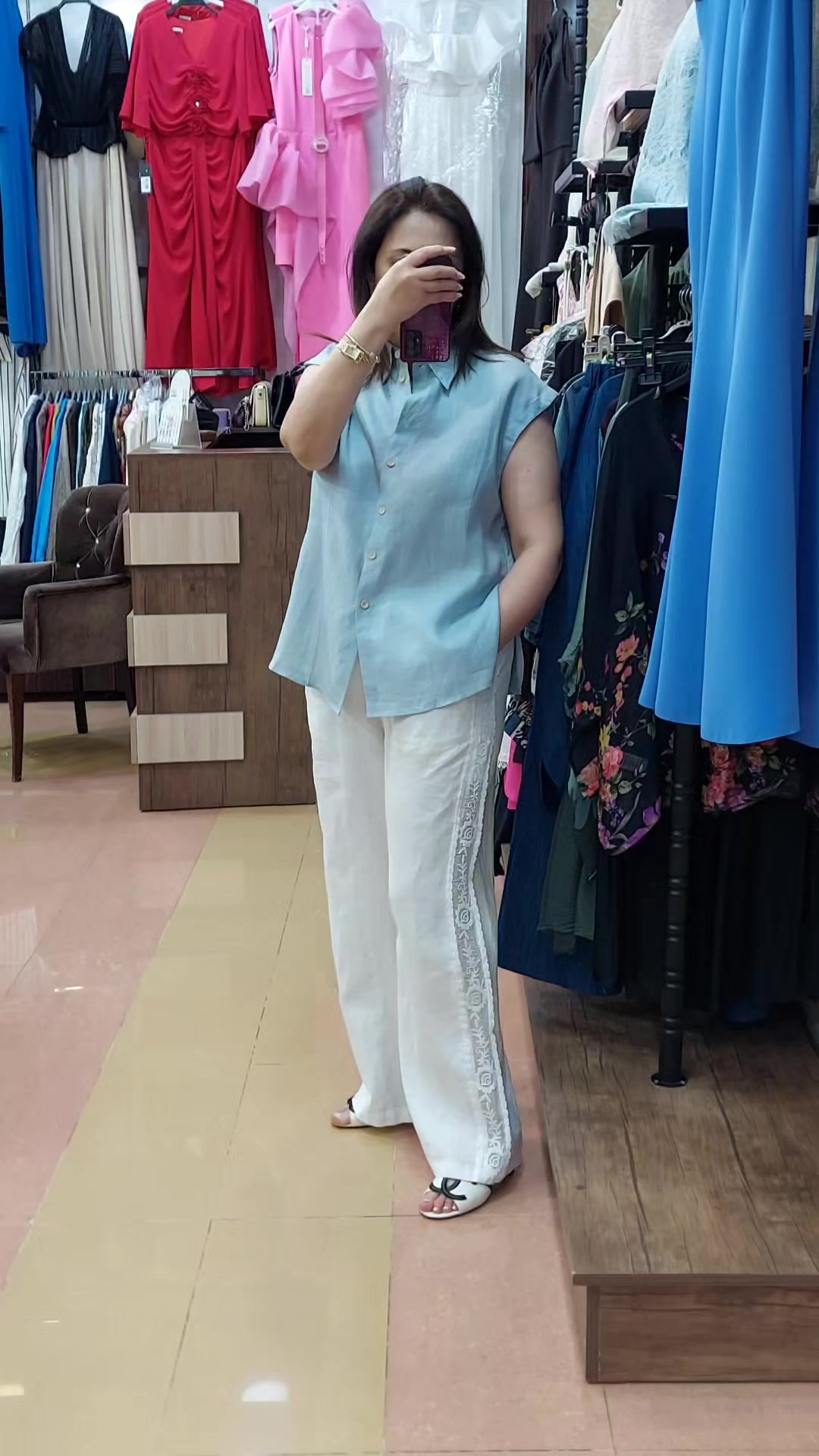 @BATIKS