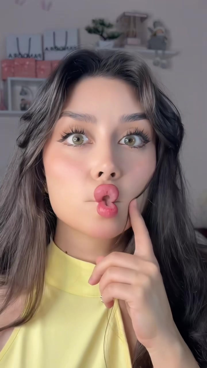 @Taya2002a