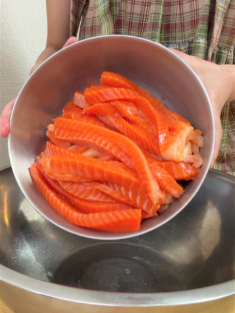 @楽々【食の変態】