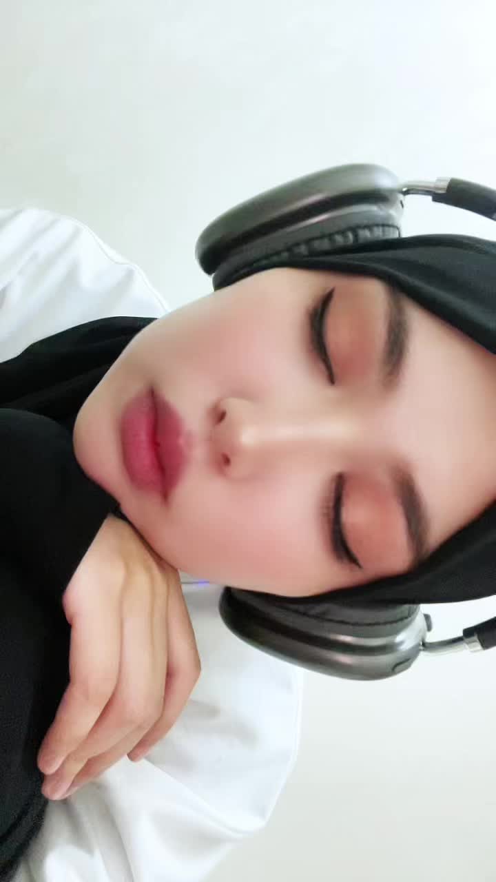@Gulzi