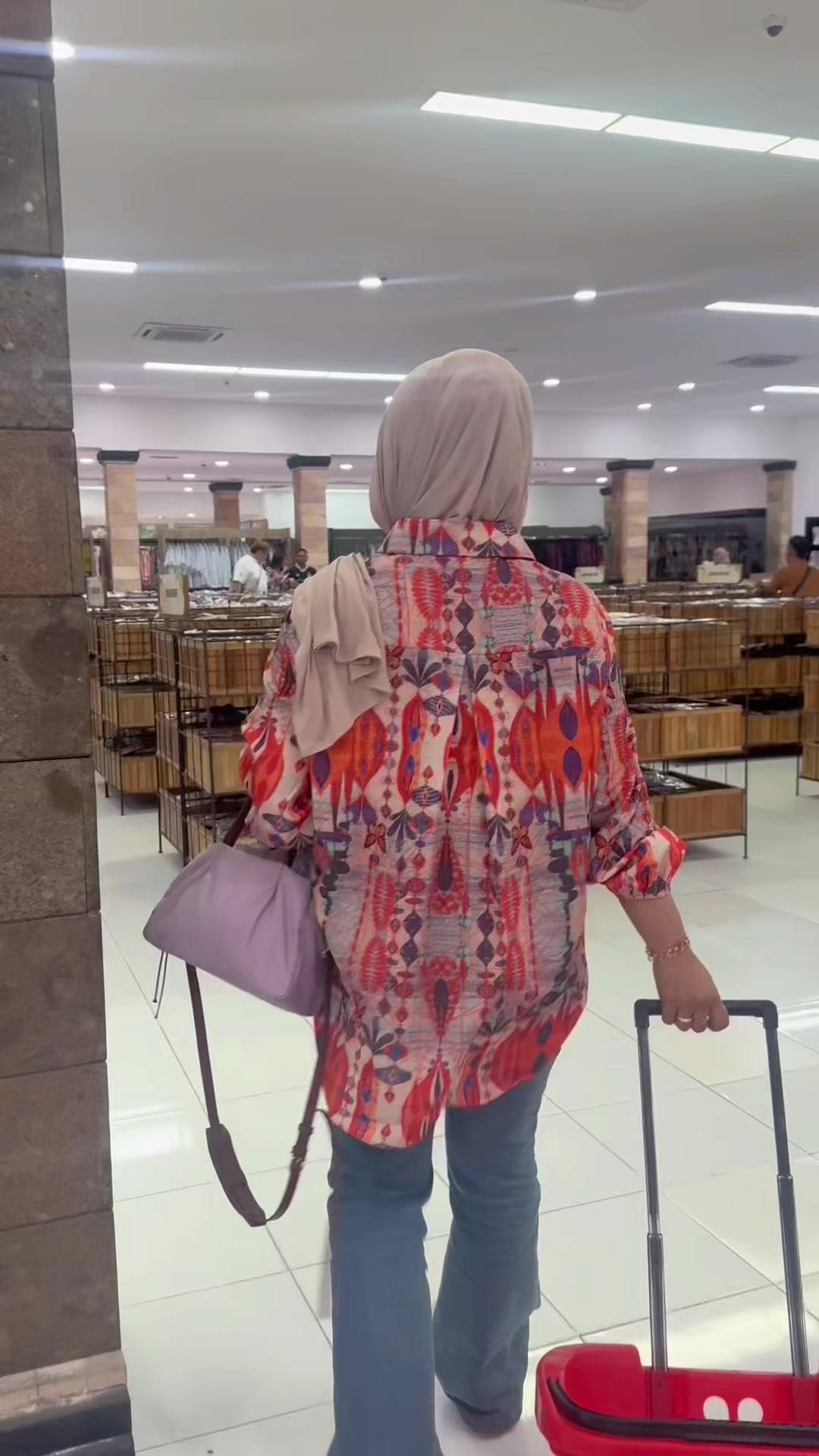 @jajan mbak sari
