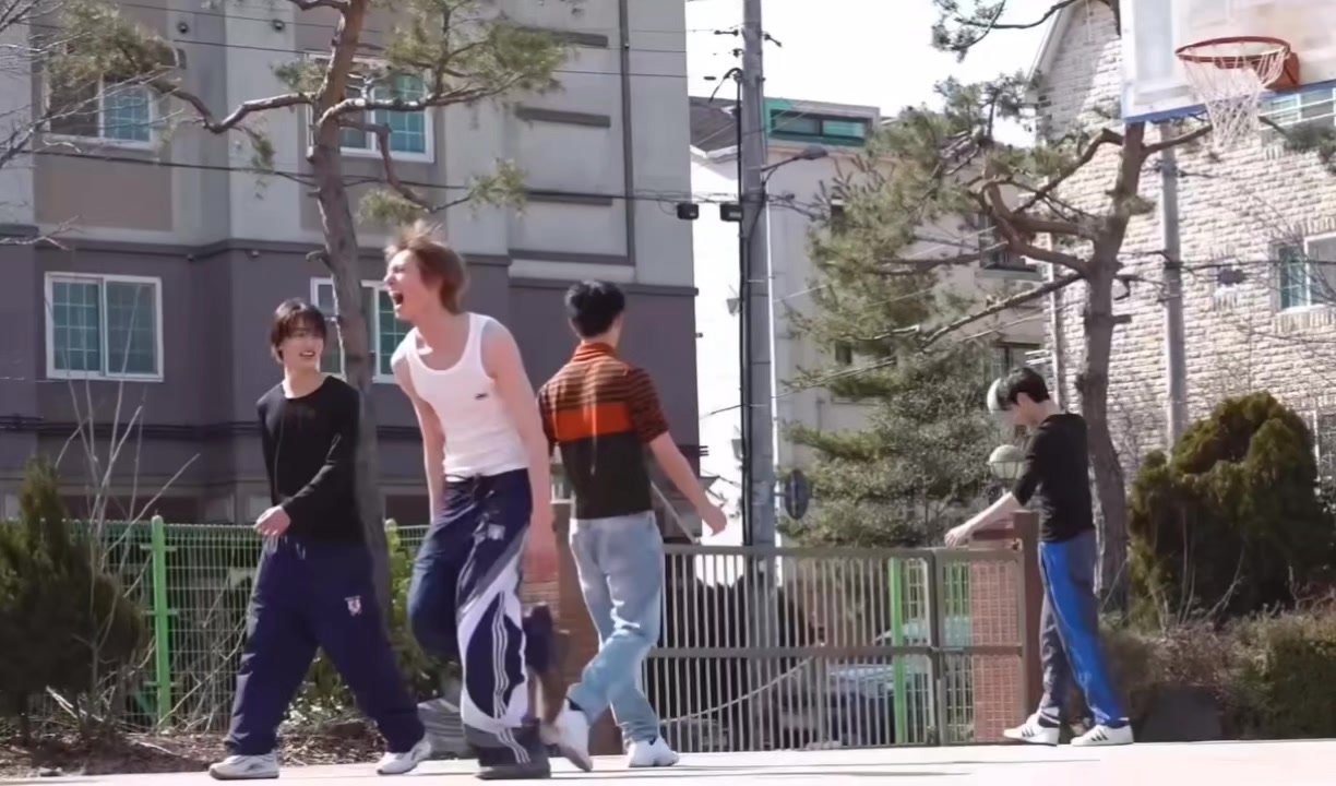 @𝑀𝑦 𝑡𝑤𝑖𝑛𝑠𝑘𝑖 𝑙𝑜𝑣𝑒𝑟