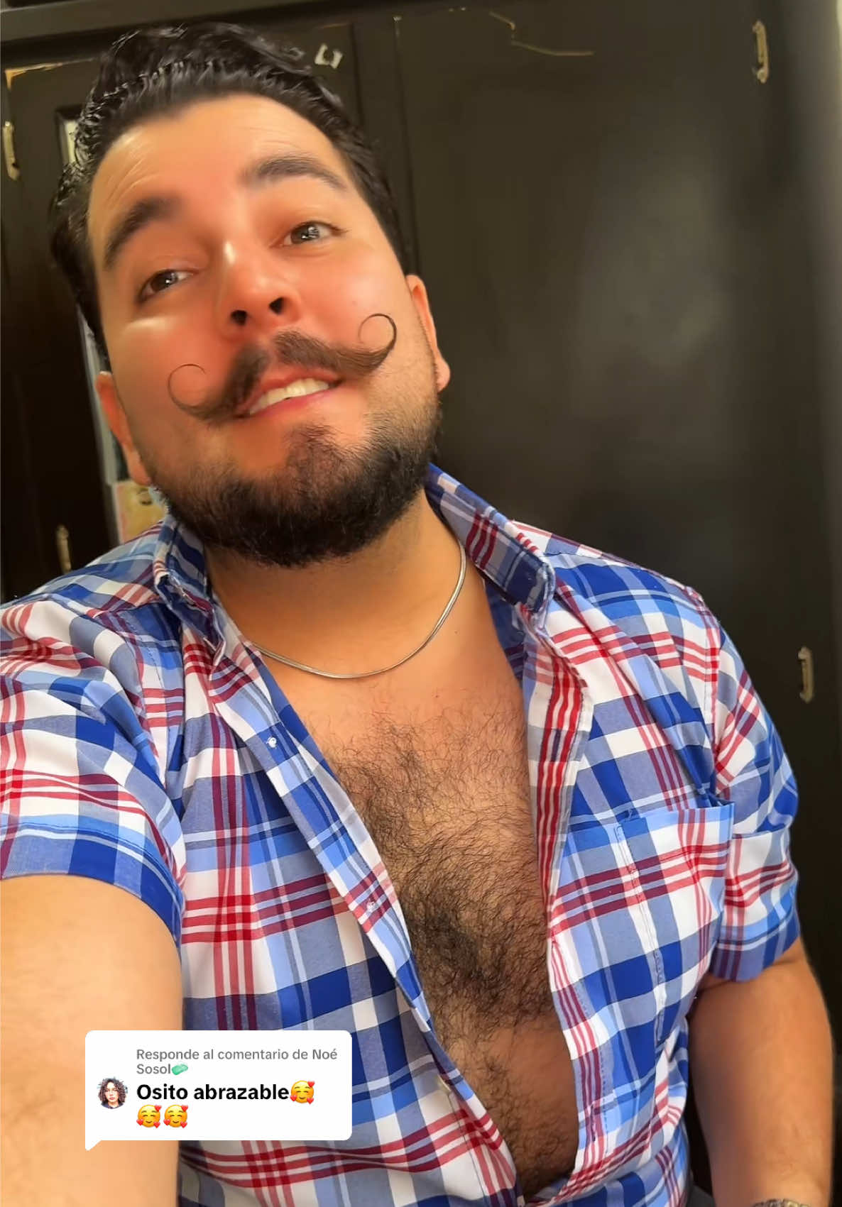 @elbigotoso