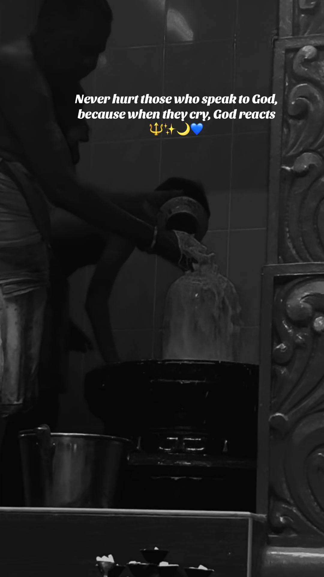 @கு.ஜிவித்தீரா🤍🗡️