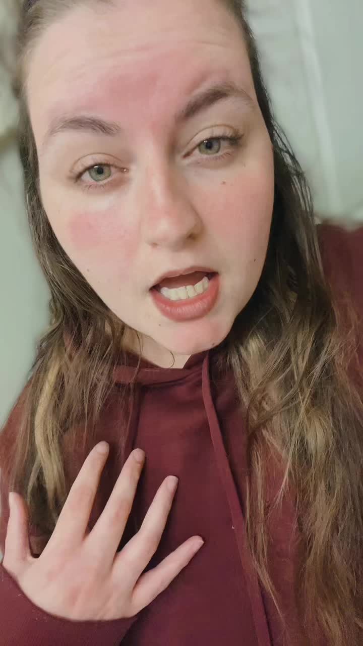 @Dani 🐰😍🎃👻