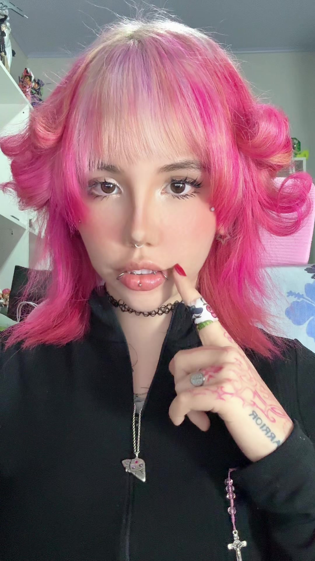 @Kinechan