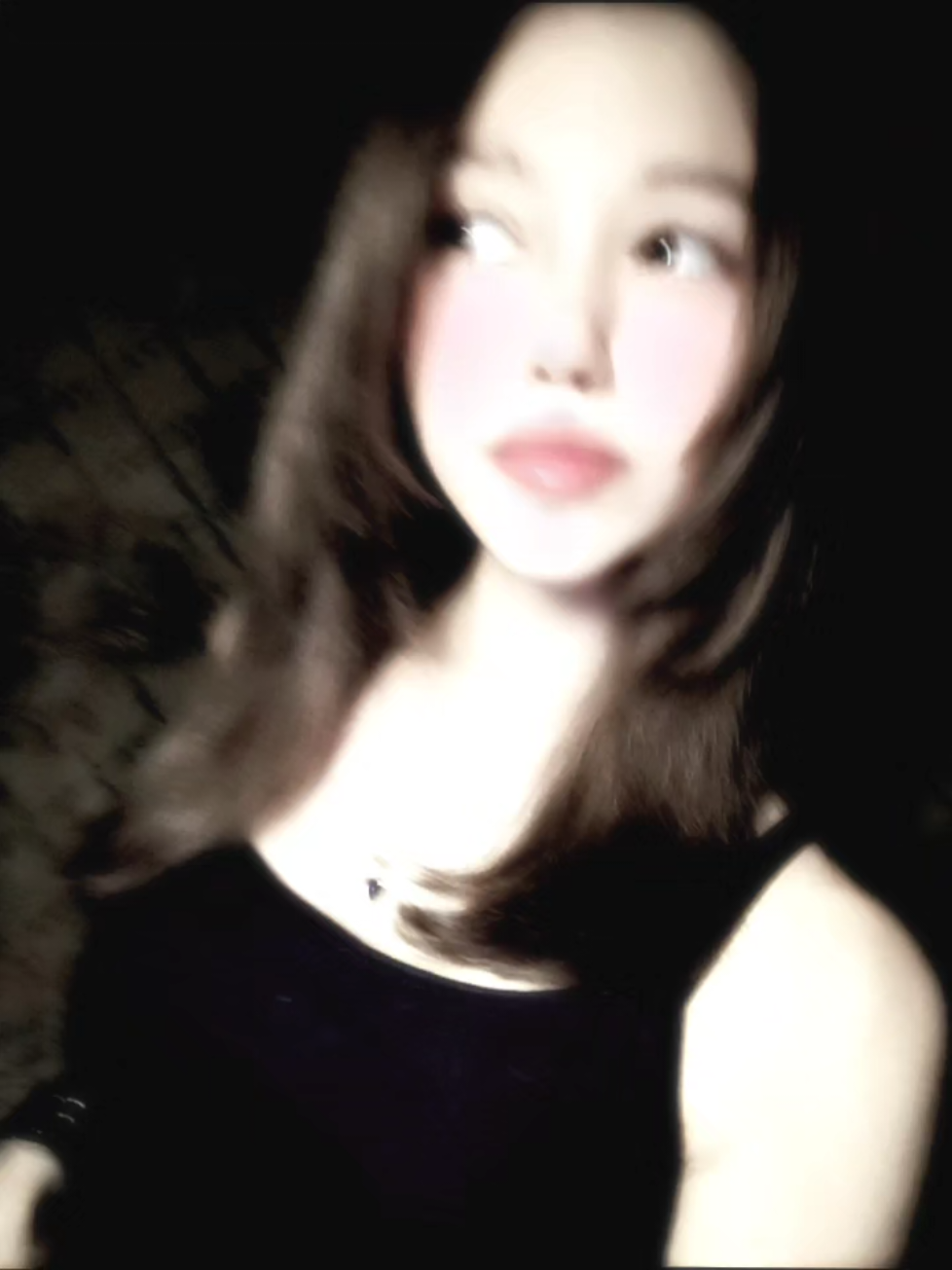 @&dagger;Ева правая&dagger;