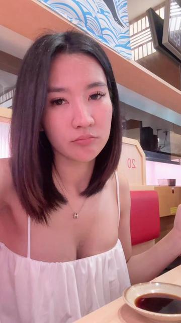 @บบ👧🏻