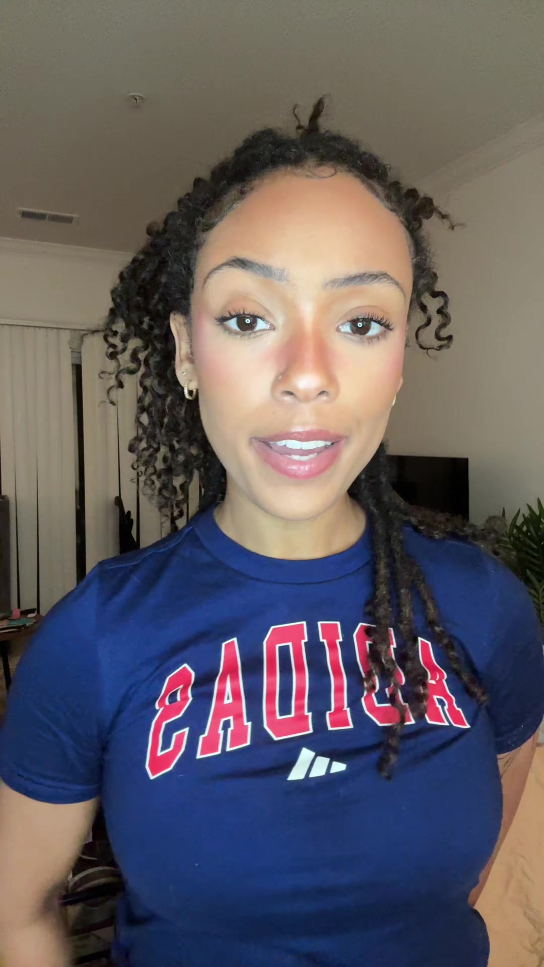 @Dej