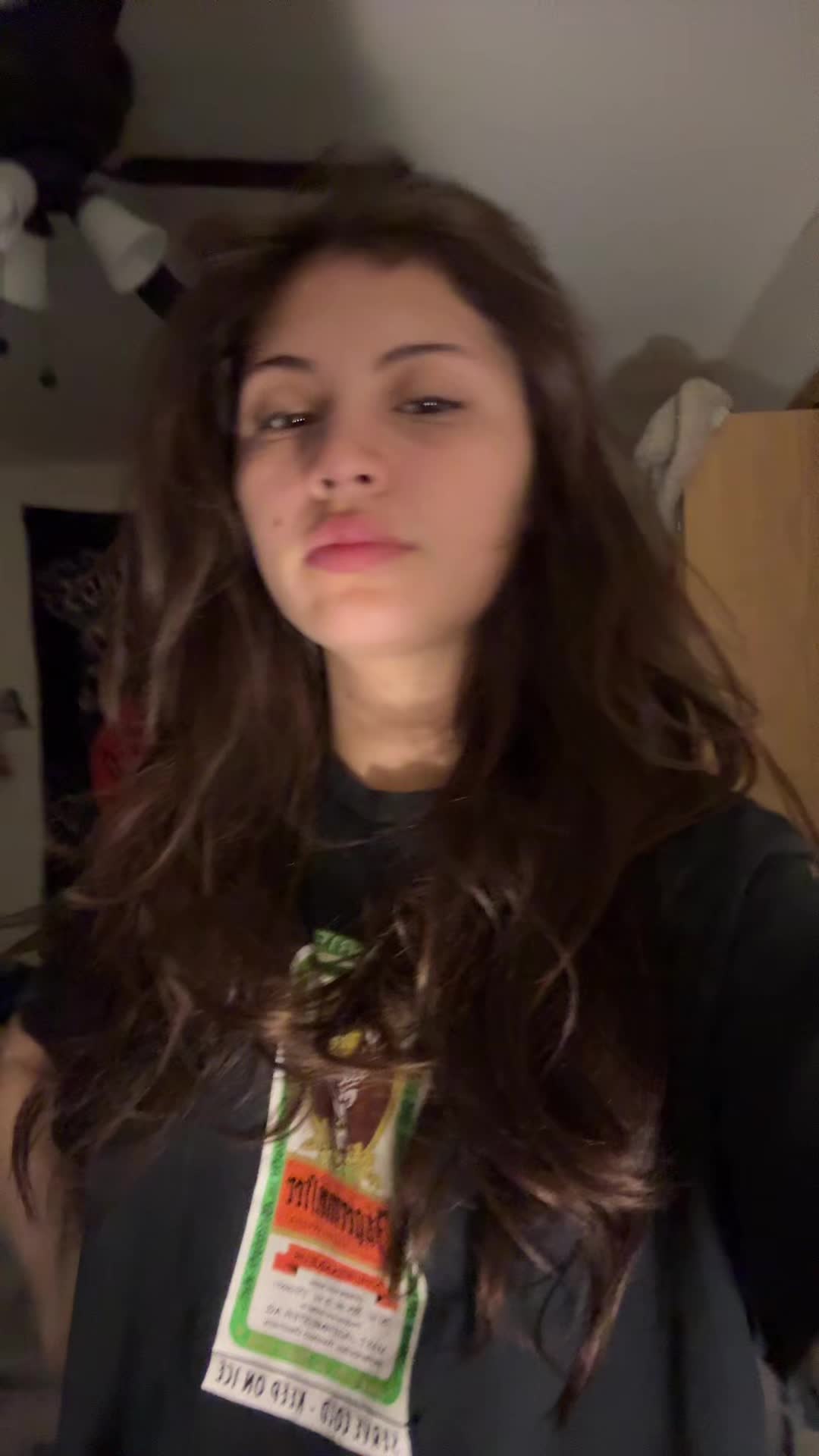 @HELENA