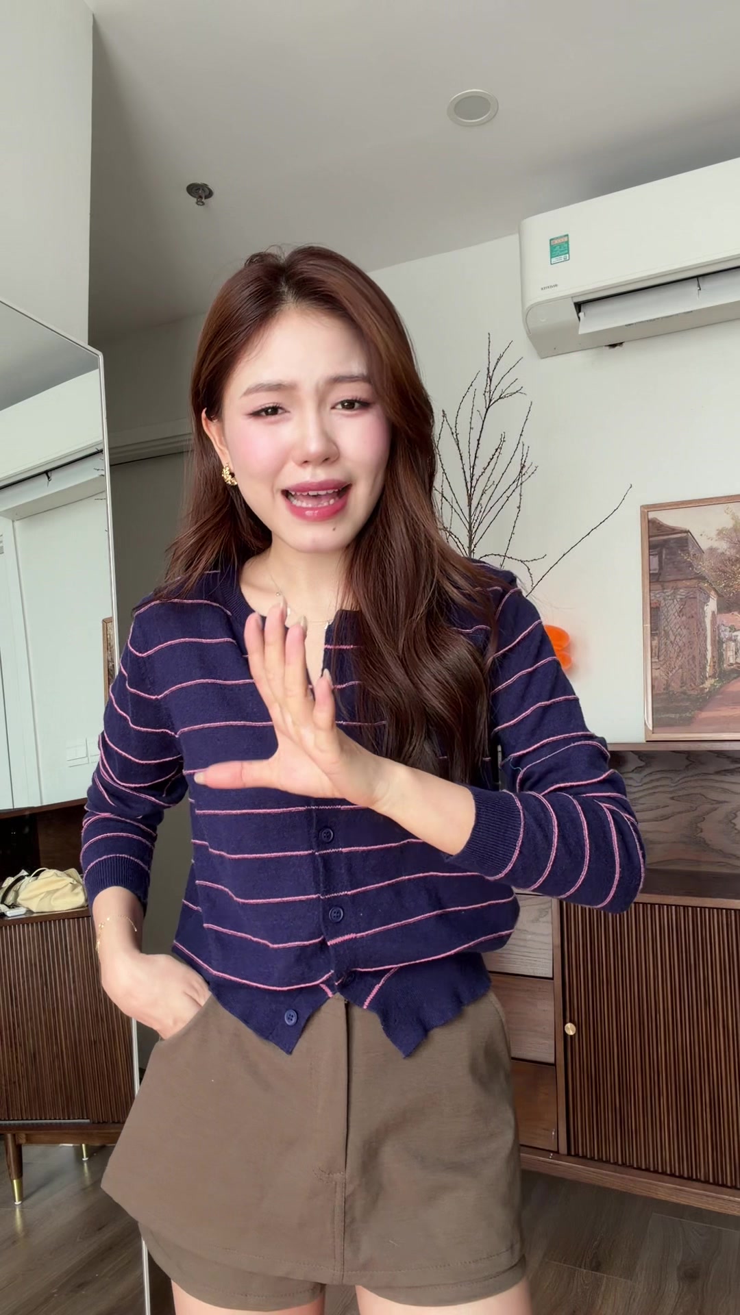 @Ngô Nguyễn Quỳnh Anh🐰ྀི