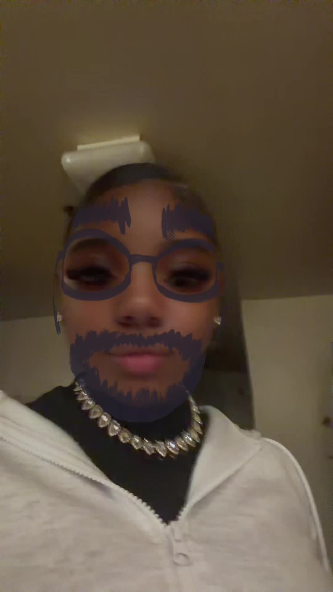 @im not real.