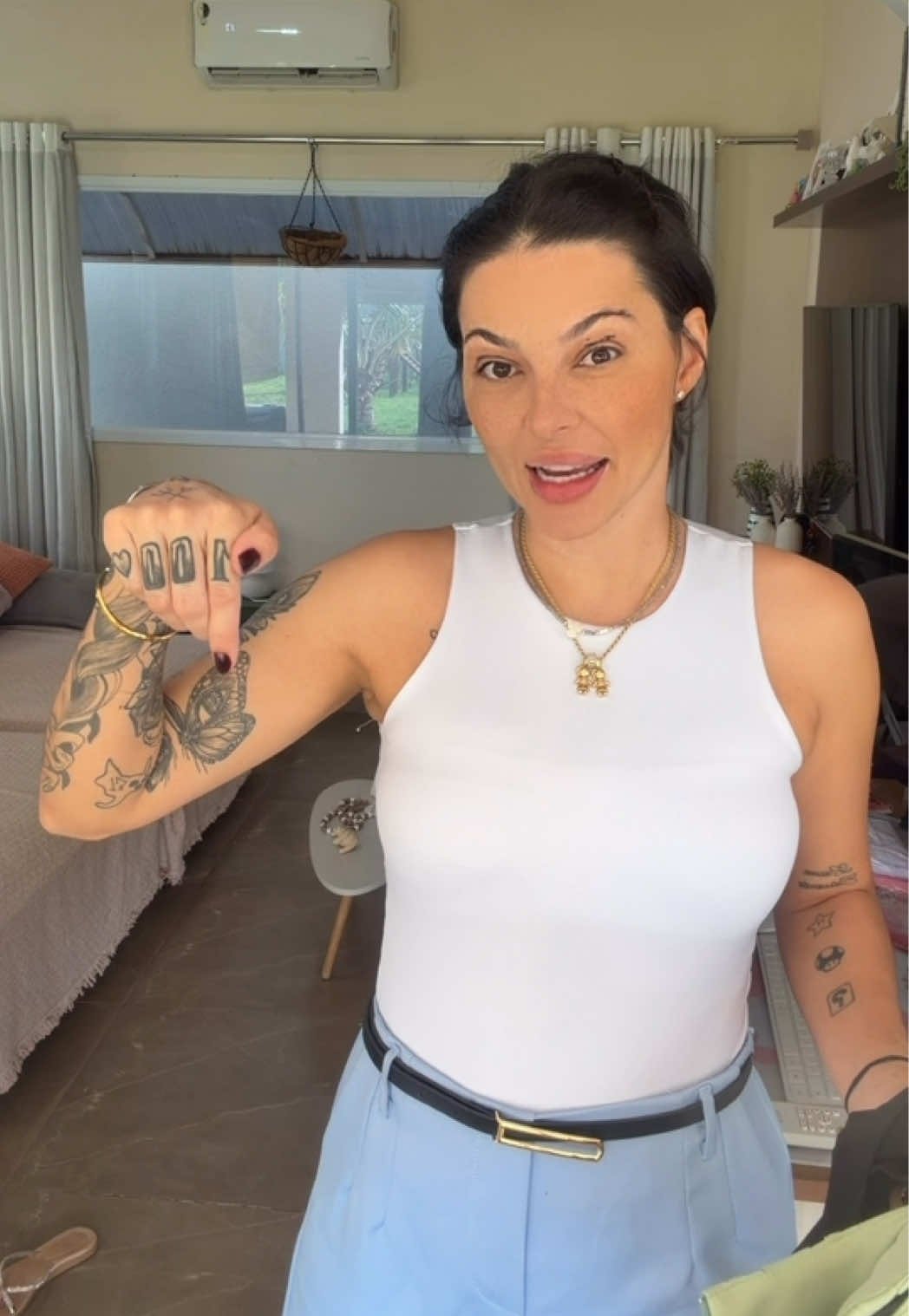 @Camila Silv&eacute;rio