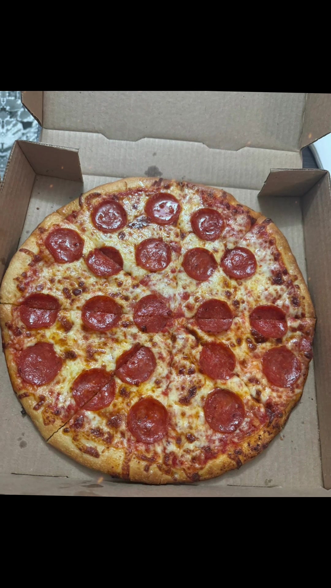 @raysconeyislandpizza