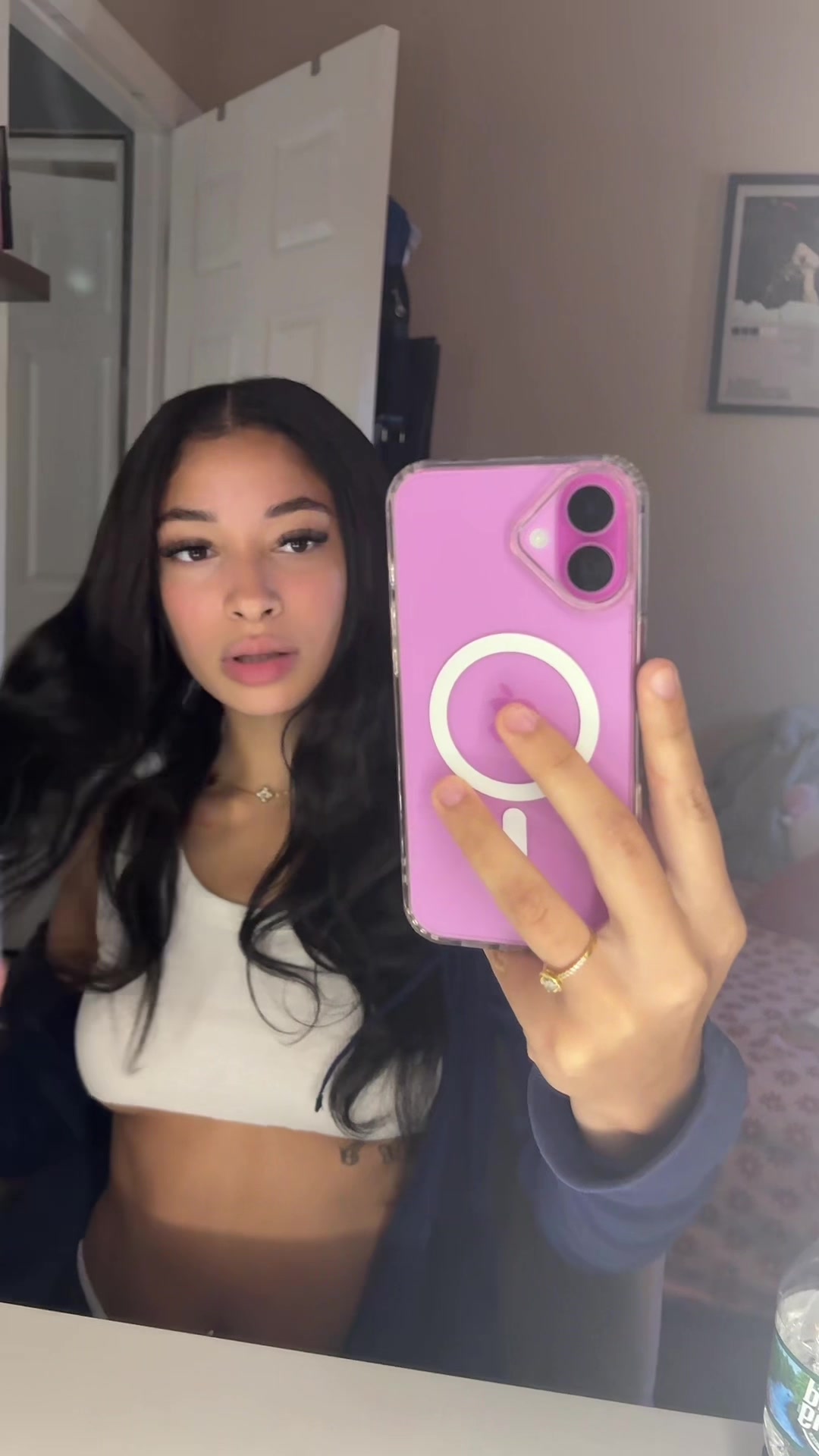 @aravely_