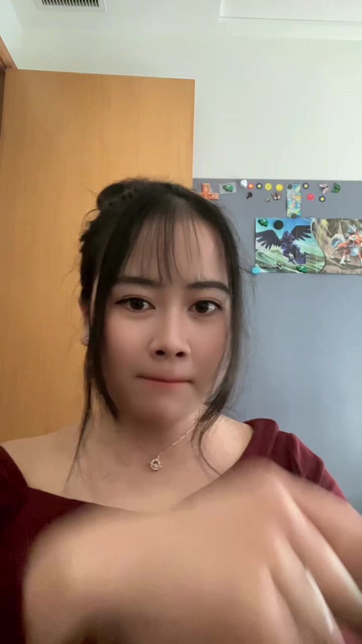 @Lily🦋