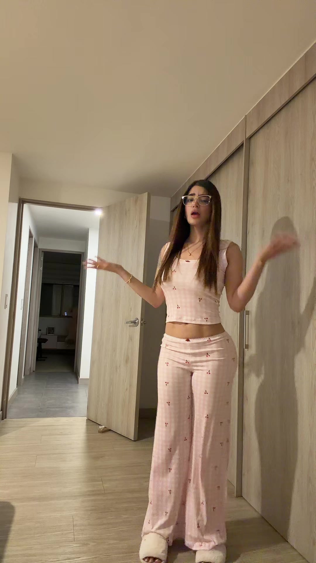 @Laura sahar