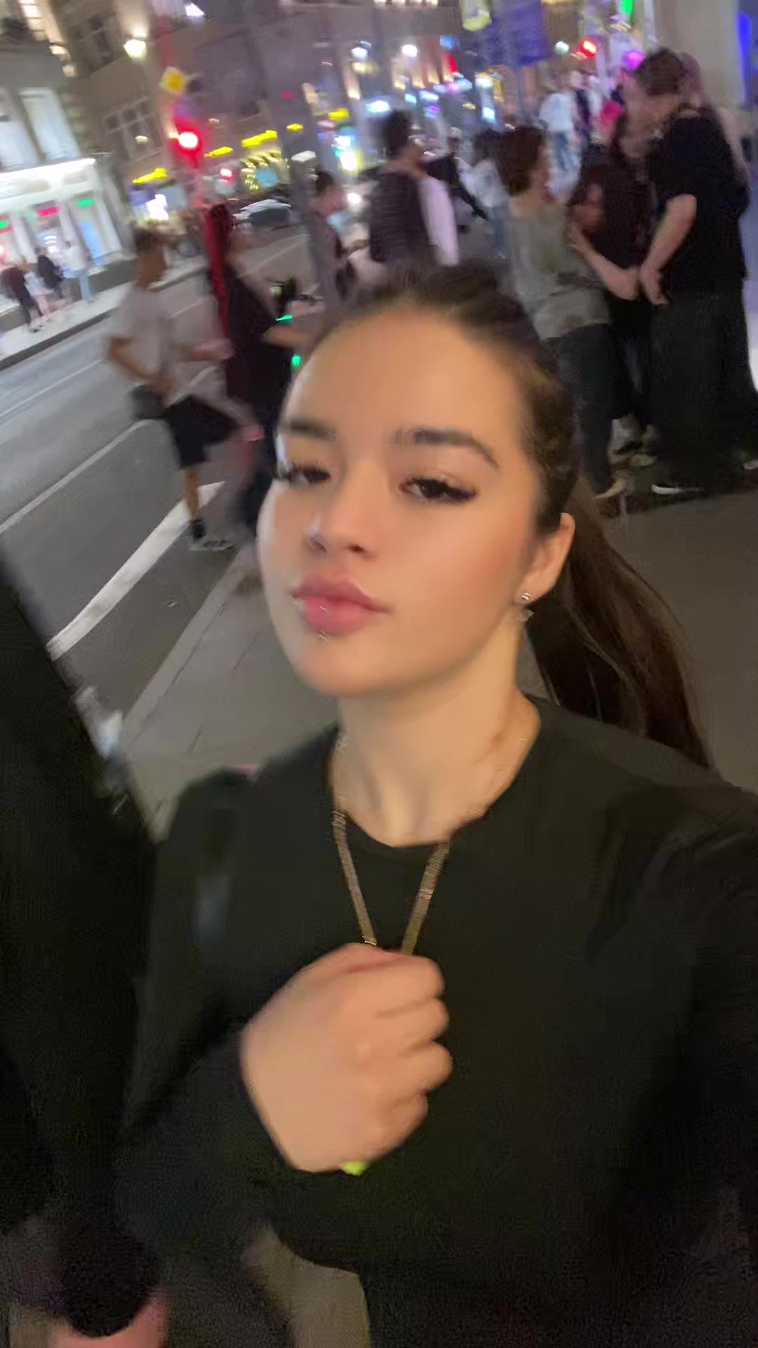 @yankisswl7