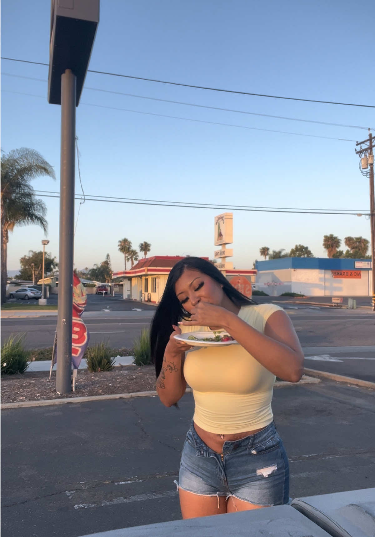 @LE$🦋