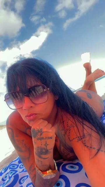 @morena tatuada itapuaçu