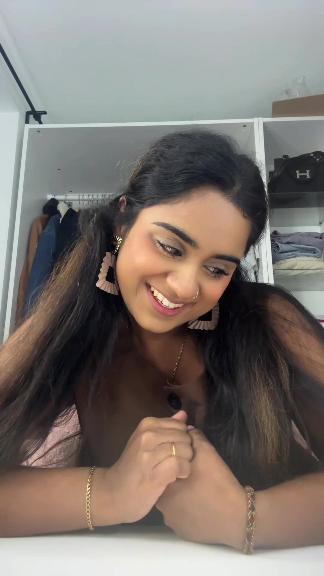@Abinaya♥️