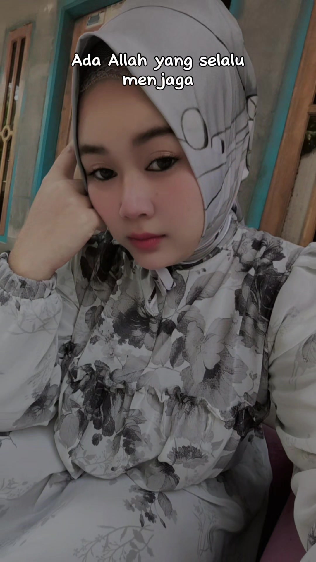 @Bunga Tanpa Tangkai