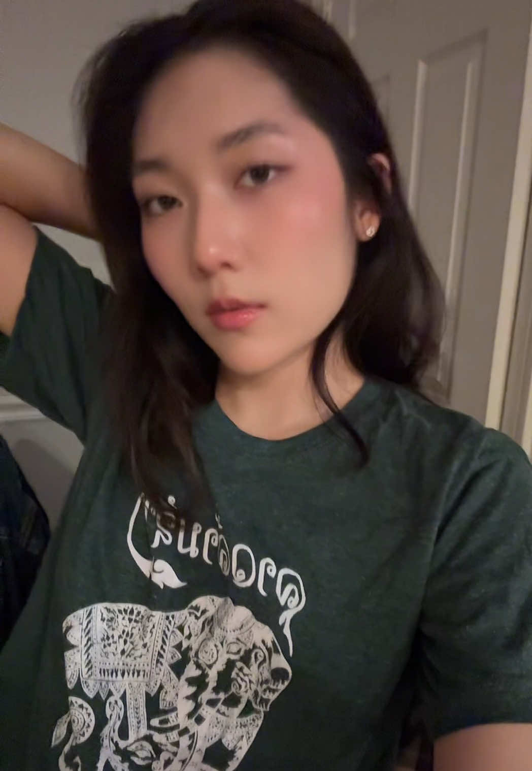 @sneakyling