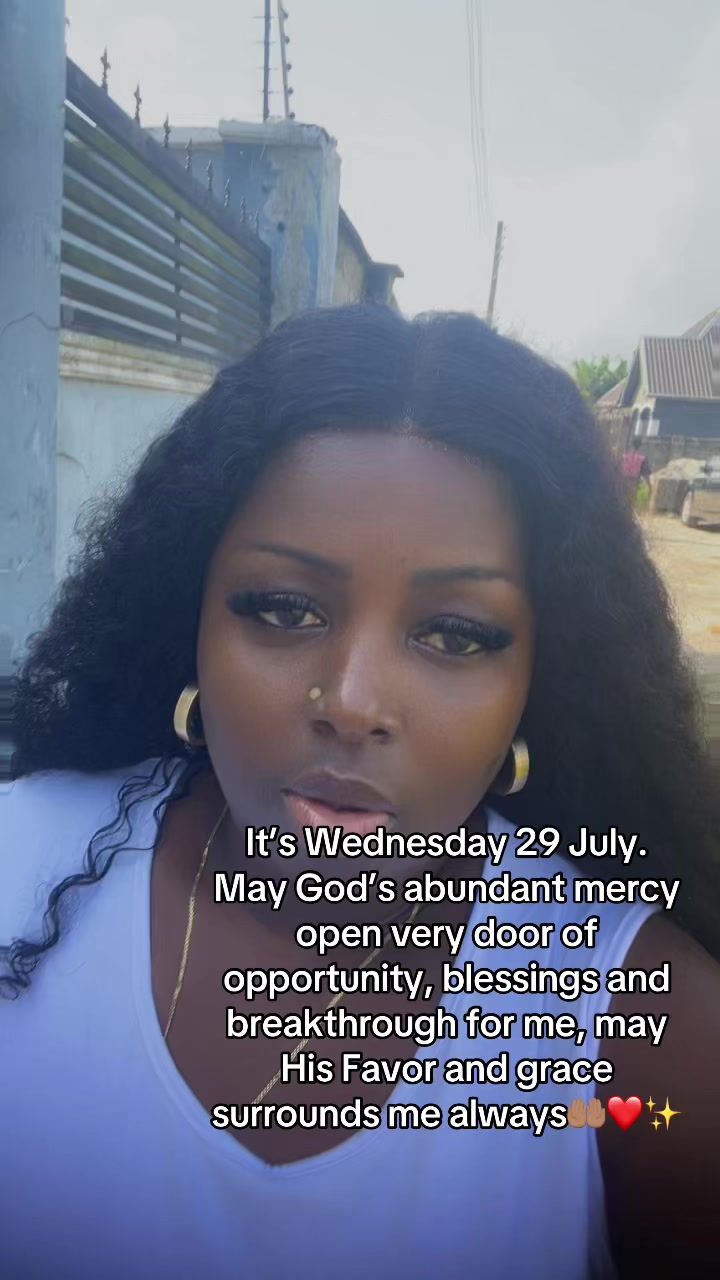 @B.B EBONY