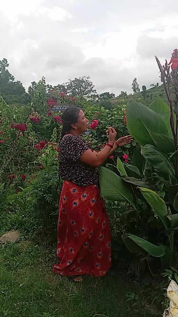 @योगिता गुरुङ