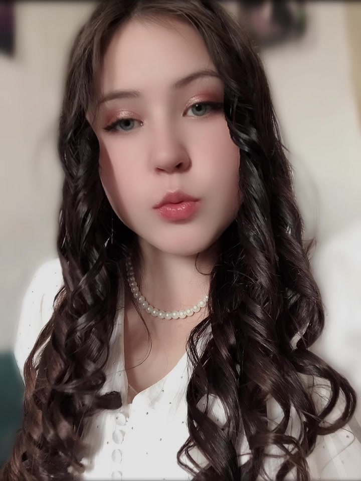 @𝚅♡𝚒♡𝚔♡𝚊