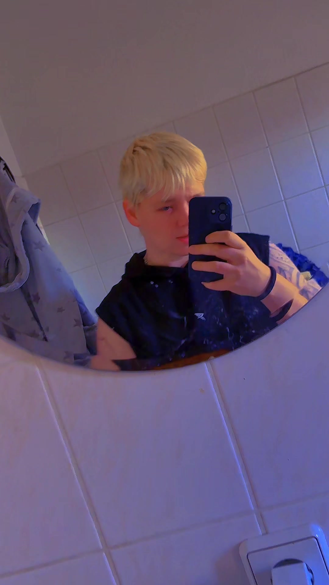 @༒☬ƤђøєηᎥx☬༒