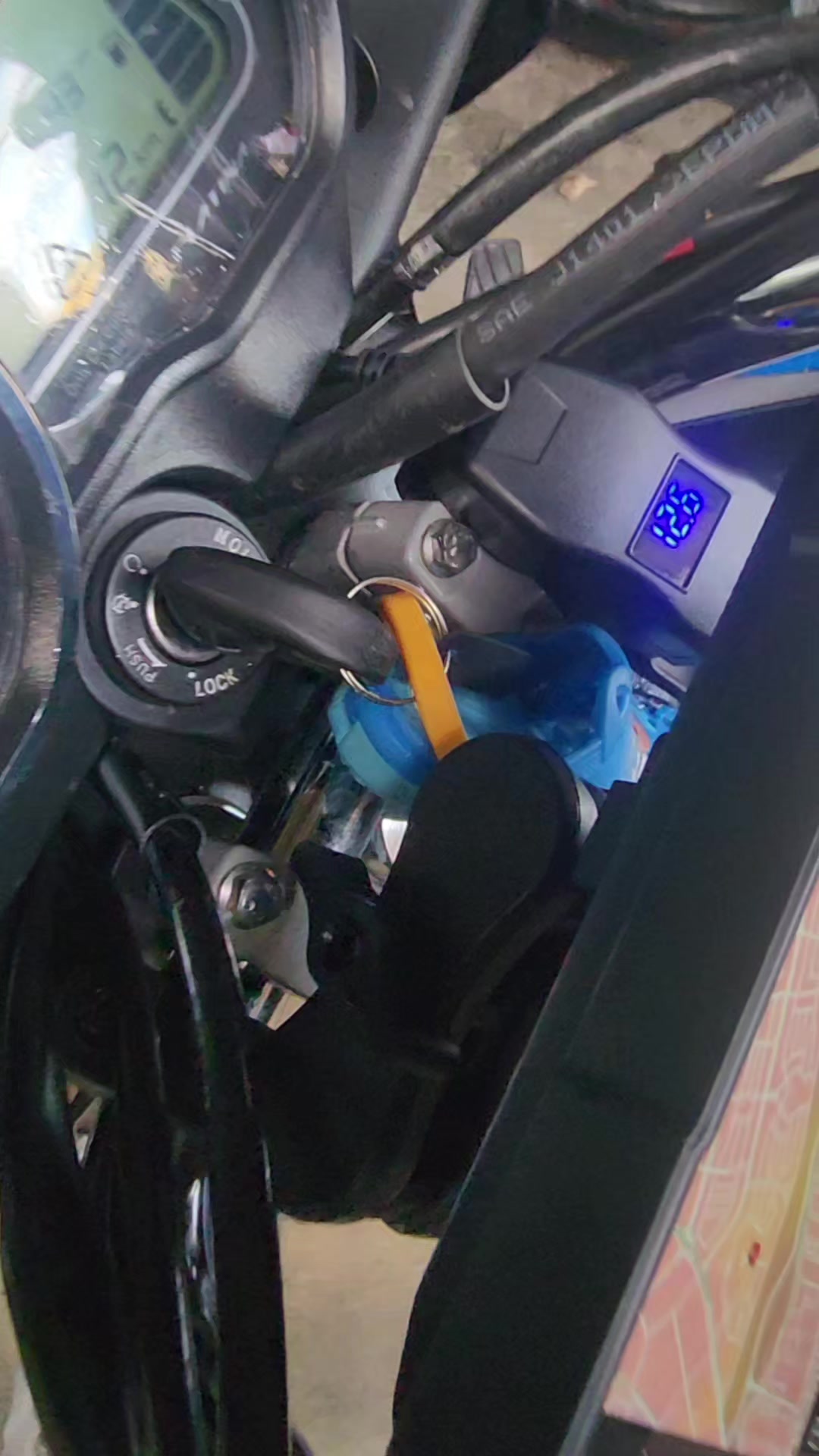 @biker_technology