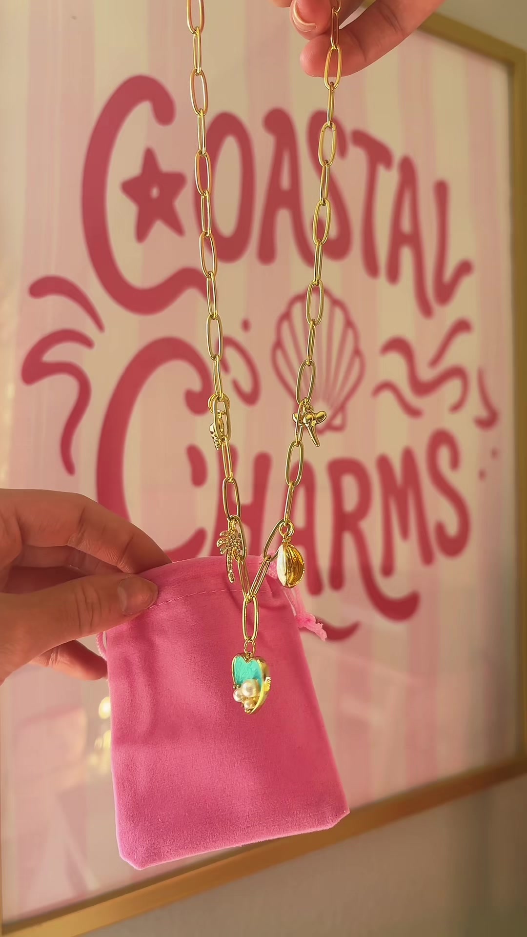@Coastal Charms 🩷🐚