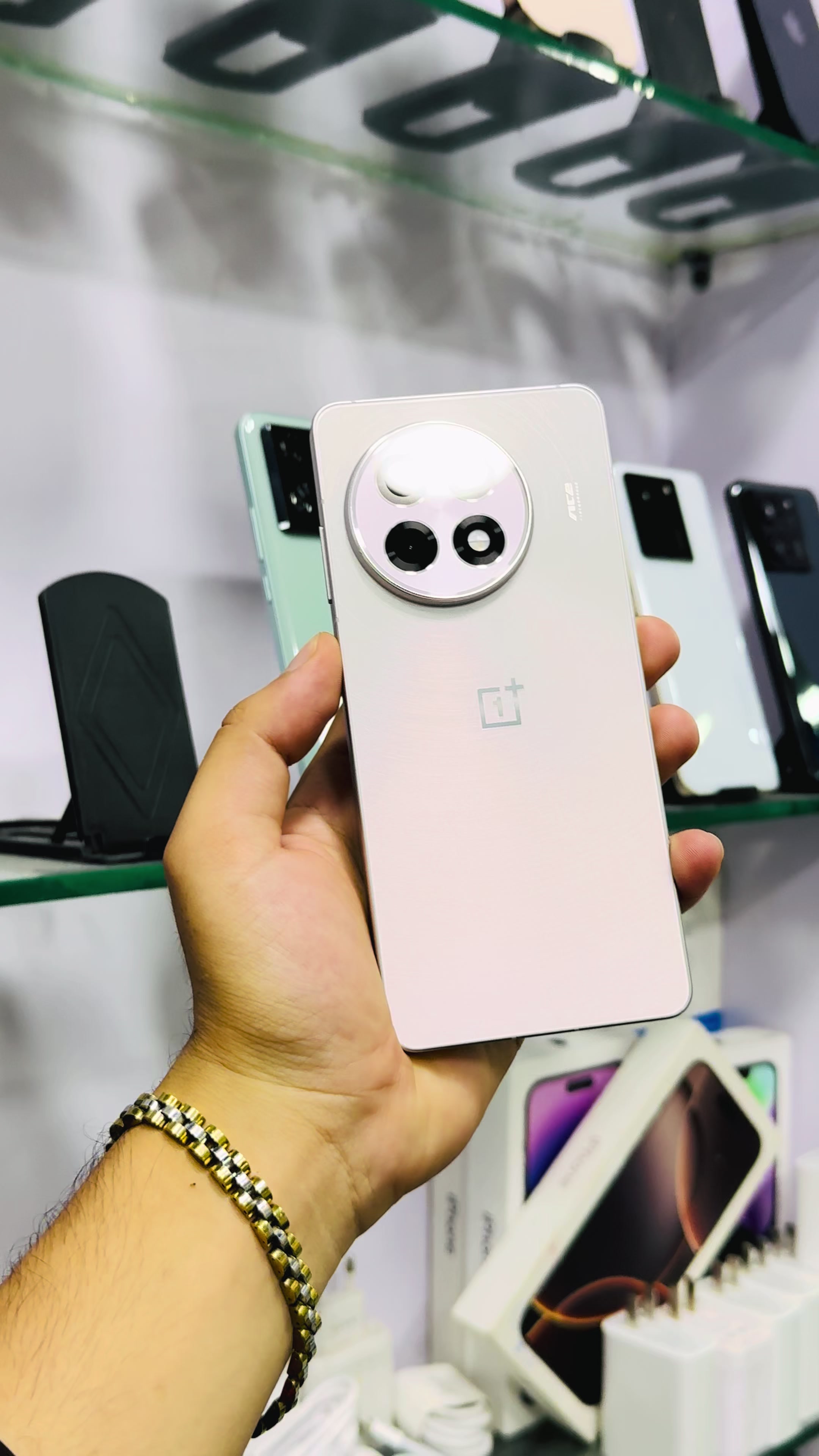 @OnEpLuS MobiLe's