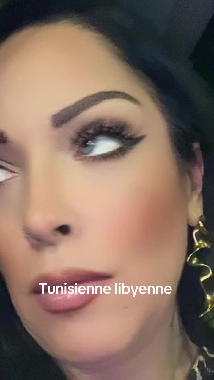 @Henda femme forte