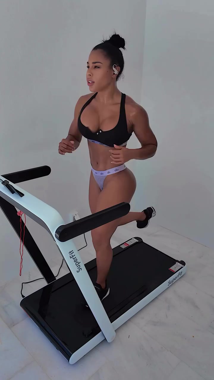 @Annistar_r