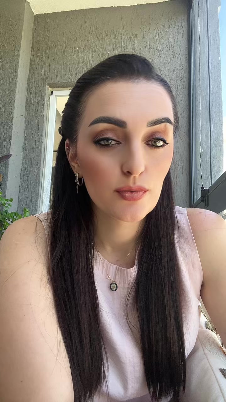 @50ladyqueen50