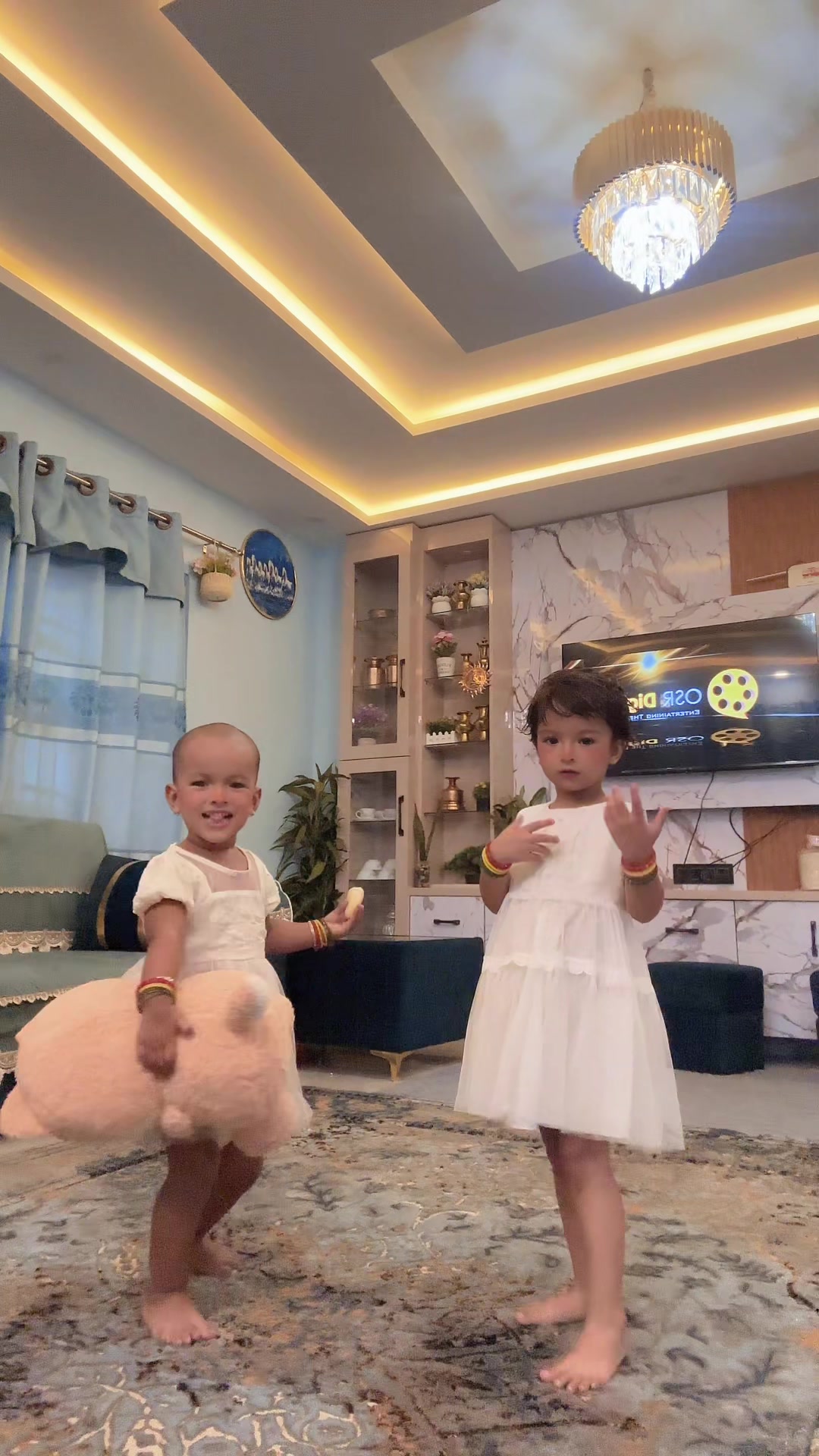 @Rushna🦢