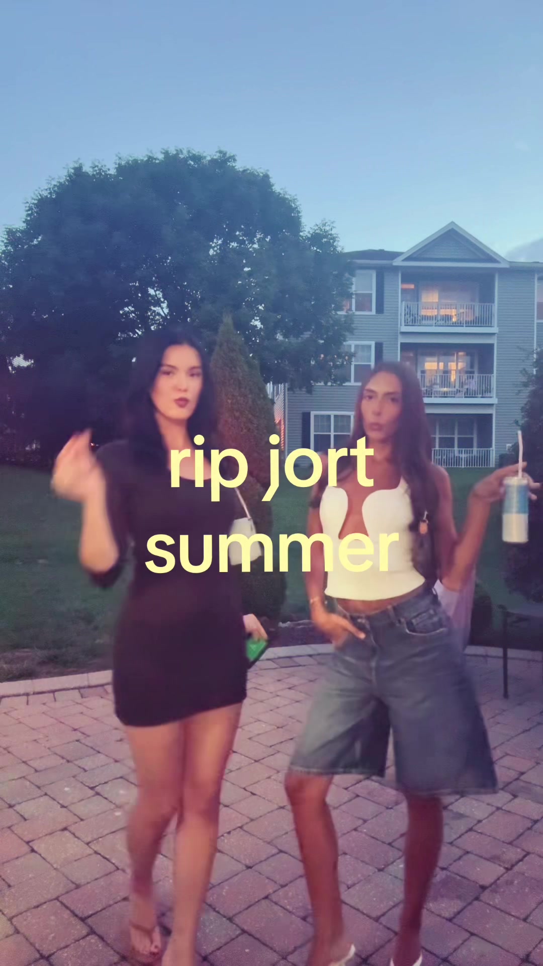 @Ava Campagna