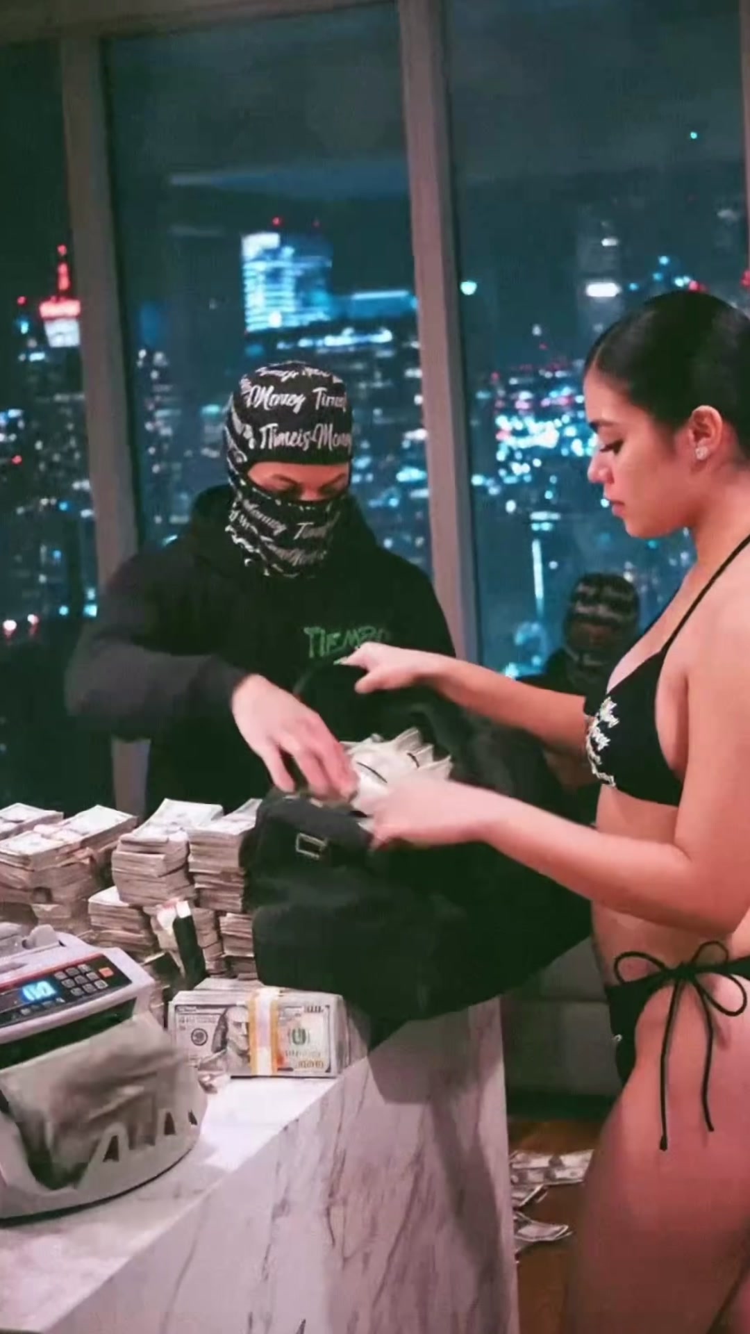 @timeismoneyclothinbrand