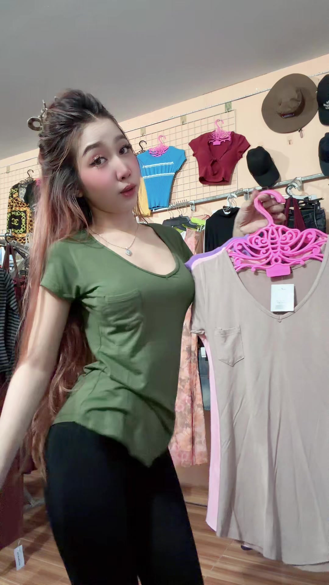 @FB:Ahh Leang(រឿន ម៉េងលាង)