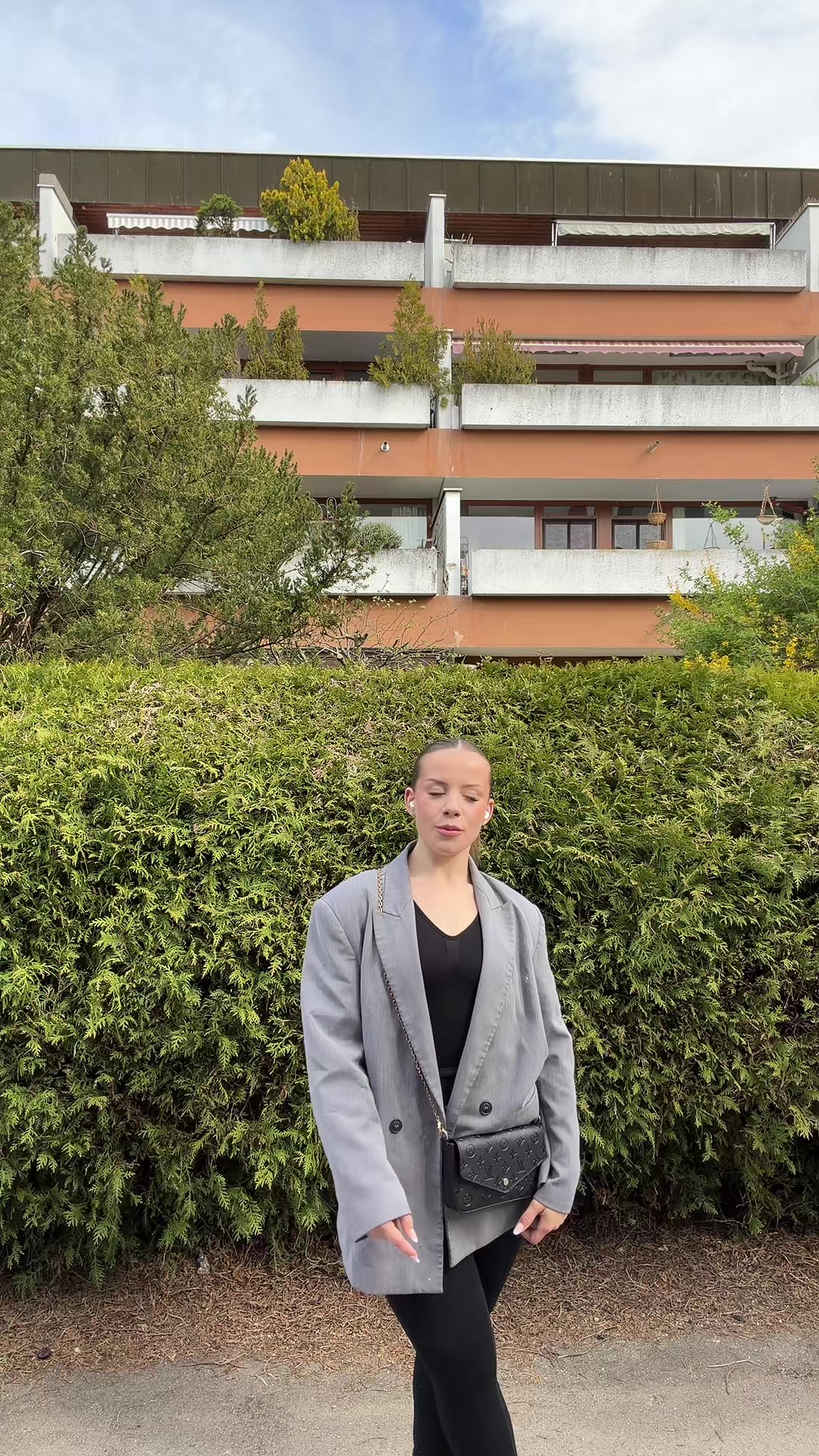 @𝑆𝑇𝐼𝐿𝑌𝐴𝑁𝐴