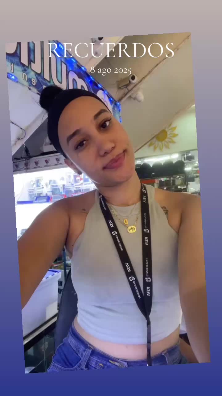@Nini.🤍👸🏻