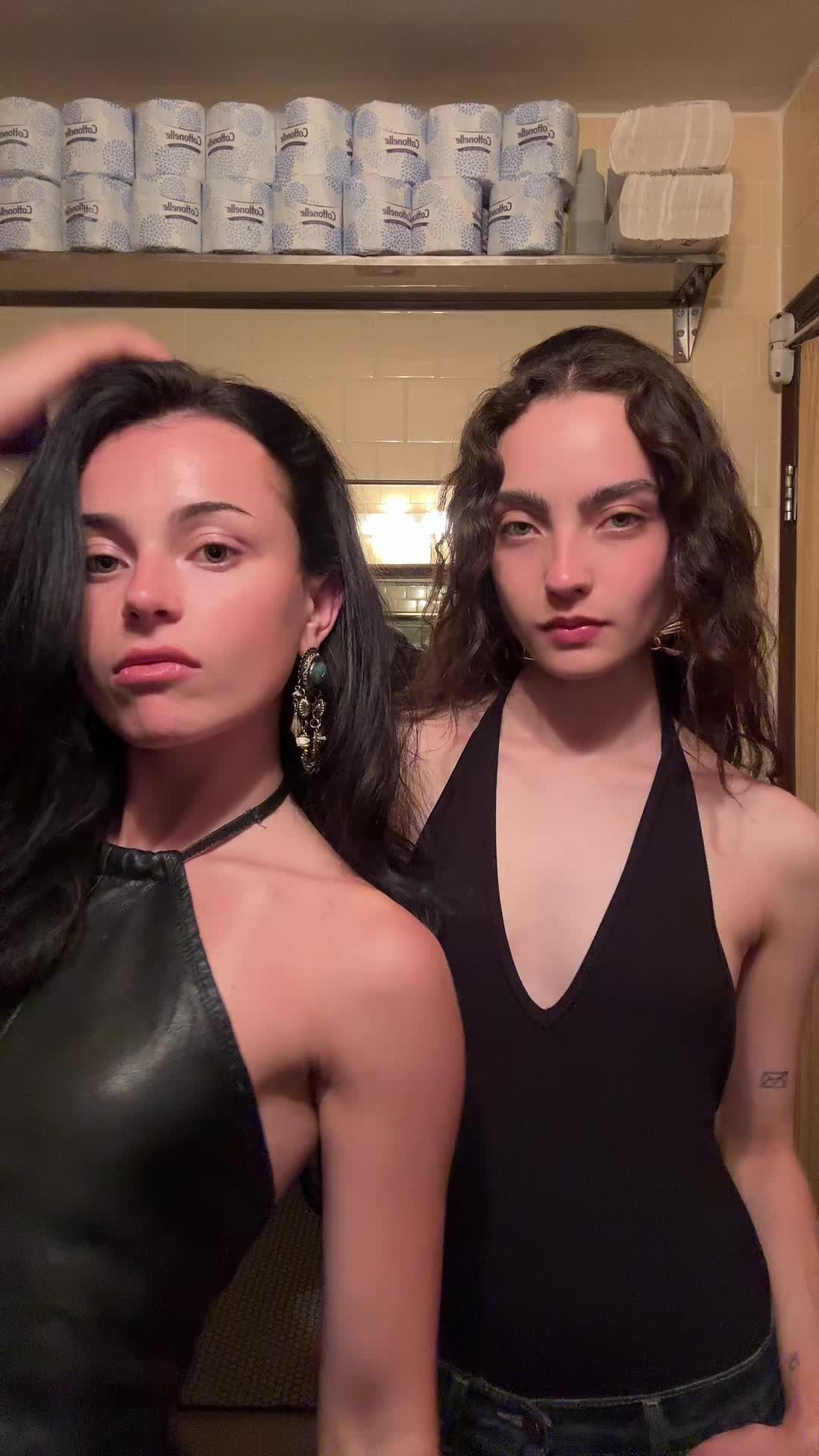 @bella.menser