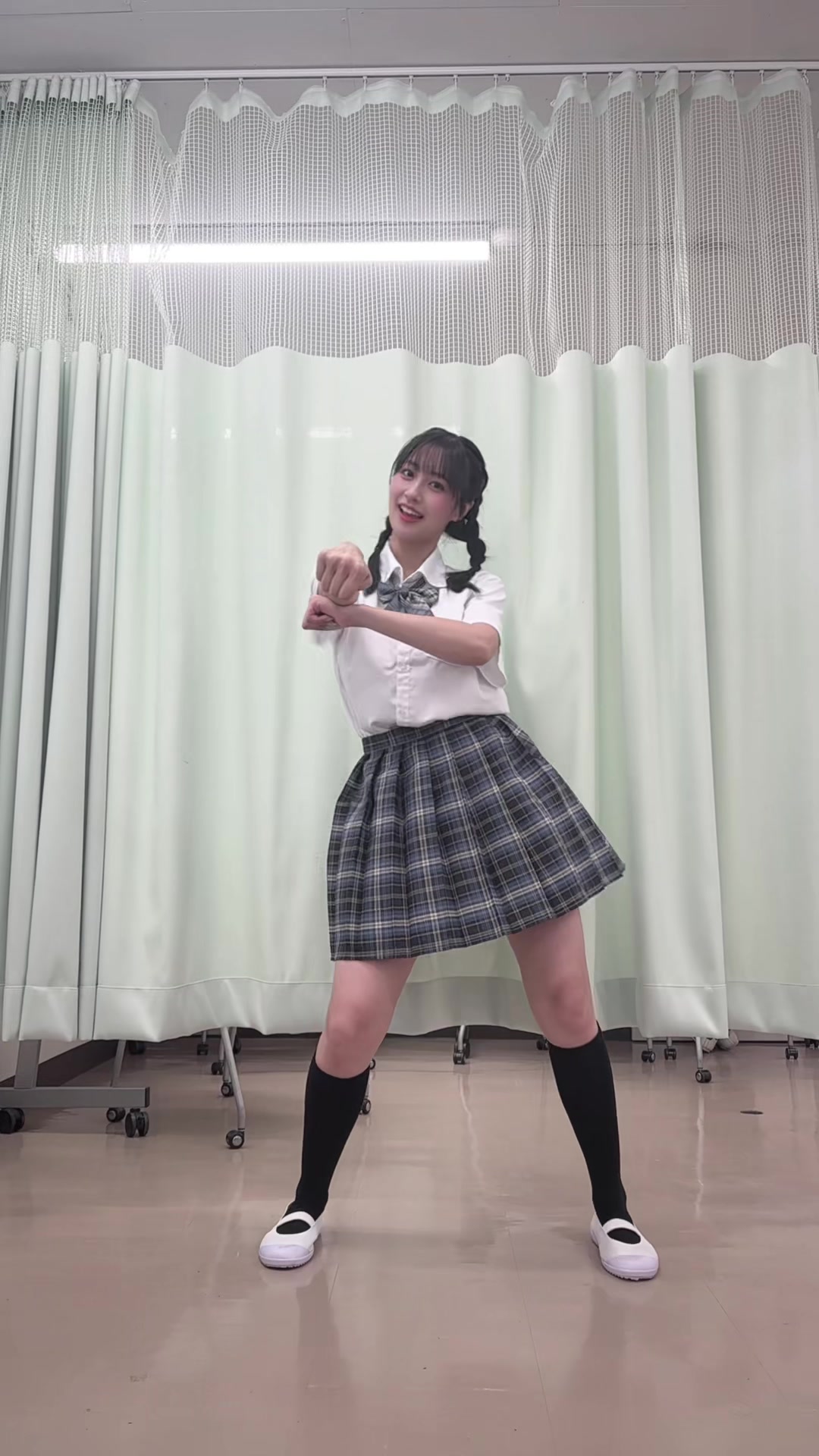 @溝端 葵