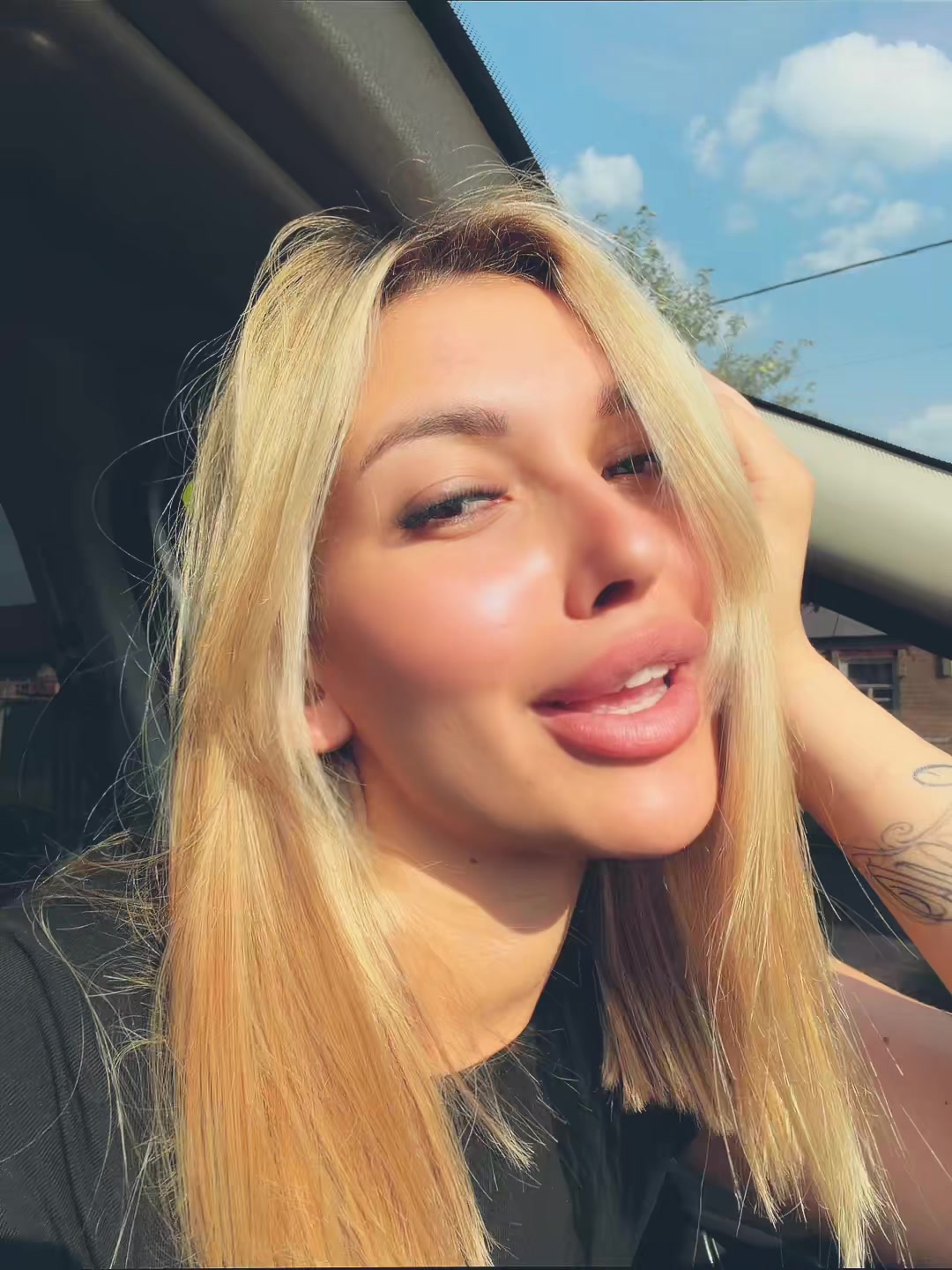 @Lina.age